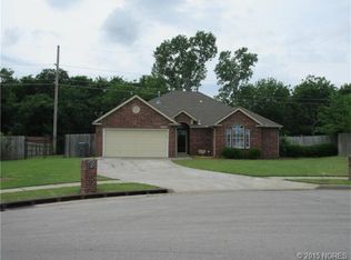 11328 S 102nd Ave E, Bixby, OK 74008