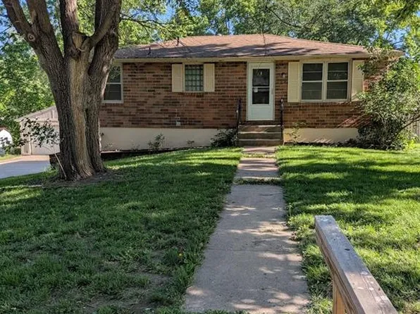 712 NE 113th Ter, Kansas City, MO 64155