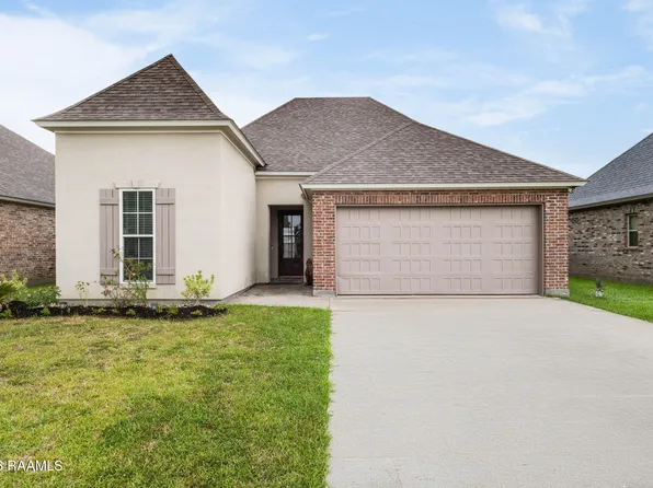108 Safe Haven Dr, Carencro, LA 70520