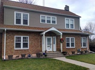208 E 3rd St, Westfield, WI 53964