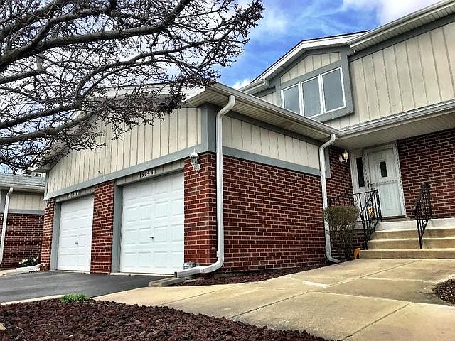 1st image of 15944 Ashford Ct