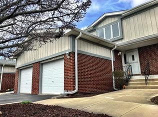 15944 Ashford Ct, Tinley Park, IL 60477