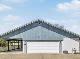 1251 N GILBERT Road, Mesa, AZ 85203