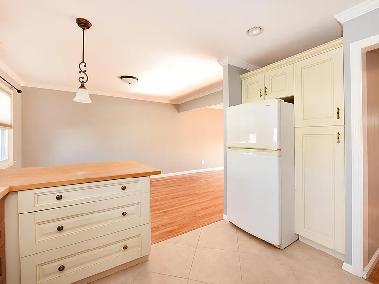 Kitchen 1-2