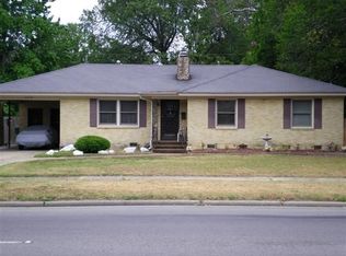 209 Linden Cir, Pine Bluff, AR 71603