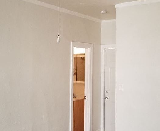 5th image of 1759 Seminary Ave #5060685
