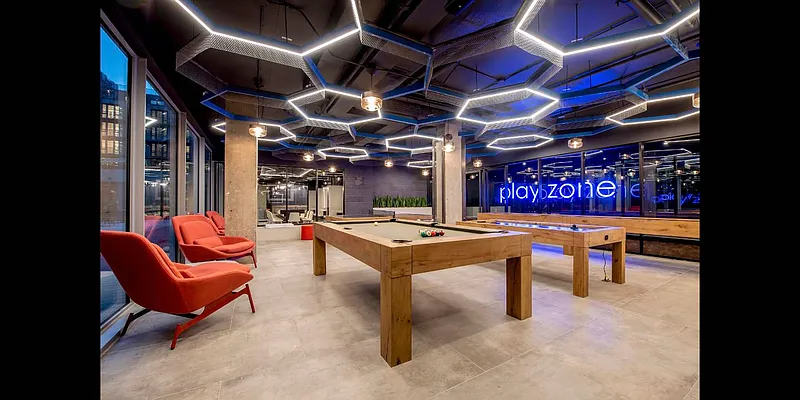 Rented by The KCI Group | media 8