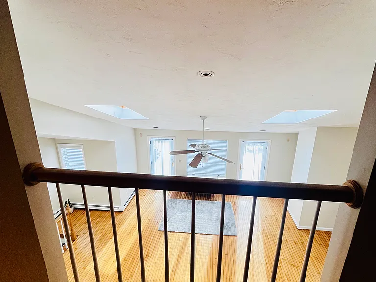 44 Livingston Dr #1 — Photo 6