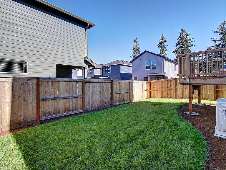 1405 NE 121st Ave — Photo 31