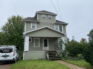 705 E Parkway Ave, Oshkosh, WI