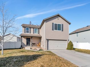 322 Spanish Fields Dr, Spanish Fork, UT 84660