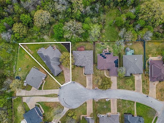 2nd image of 6208 Cromwell Ct