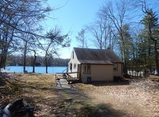 88 McGargle Rd, Sturbridge, MA 01566