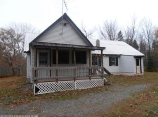 14 Engstrom Ln, Alton, ME 04468