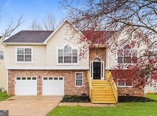 10565 Sourwood Ct, Jonesboro, GA