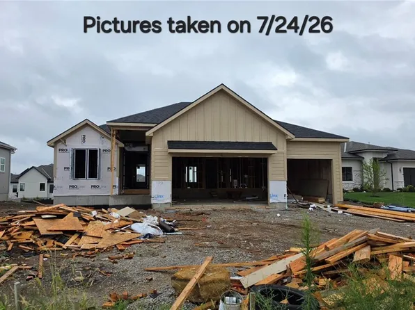 11251 S Gleason Rd, Olathe, KS 66061