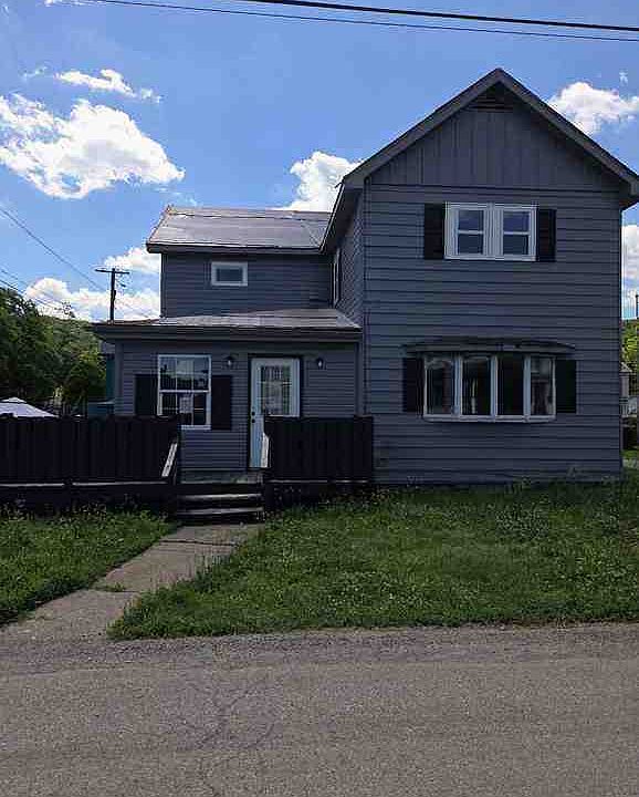 1st image of 548 Heath St