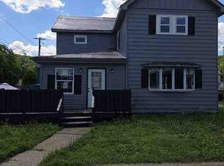 548 Heath St, Buena Vista, PA 15018