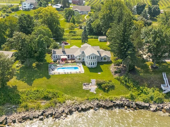 2847 White Birch Cv, Williamson, NY 14589