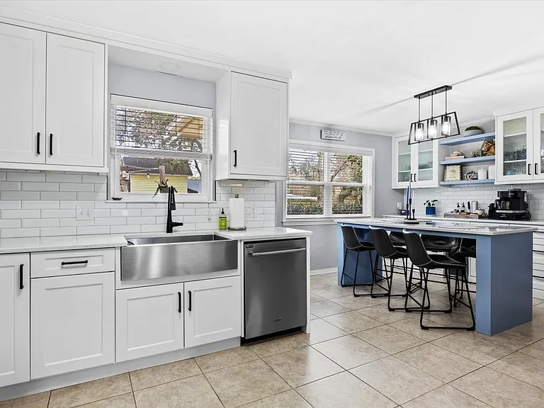 4095 Gaugin St — Photo 11