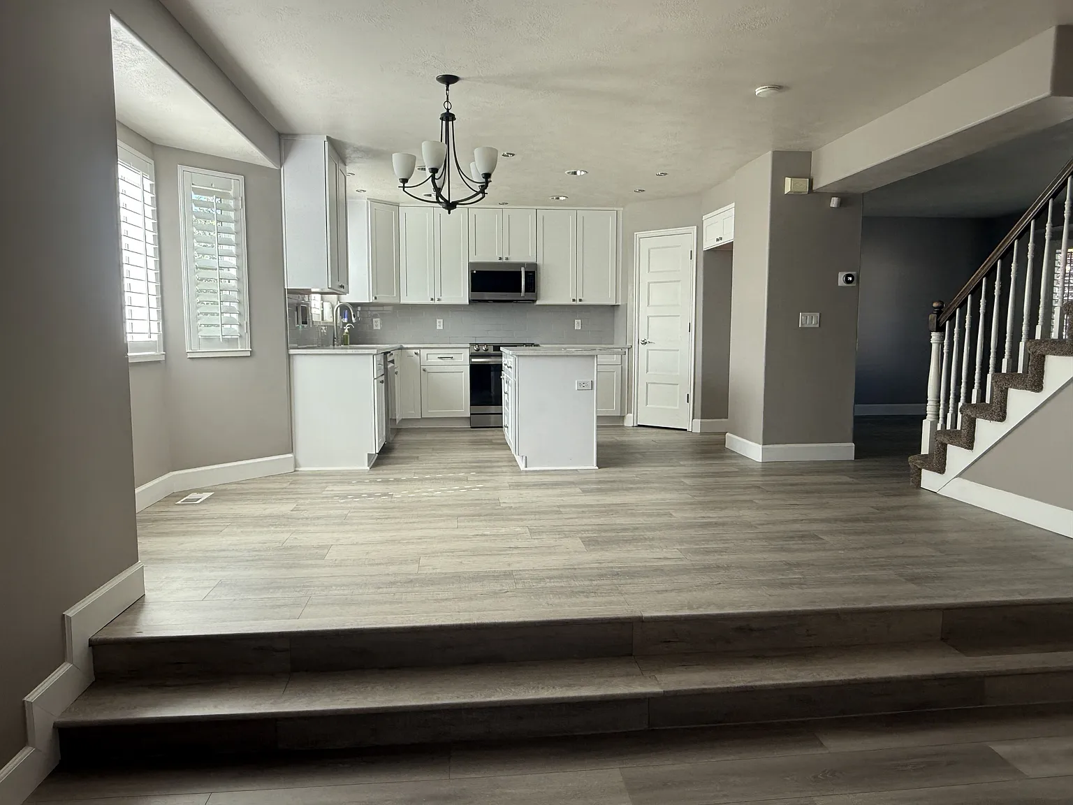 137 Stern Court - 1 — Photo 3