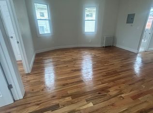 102 Dubois Ave FLOOR 2, Staten Island, NY 10310