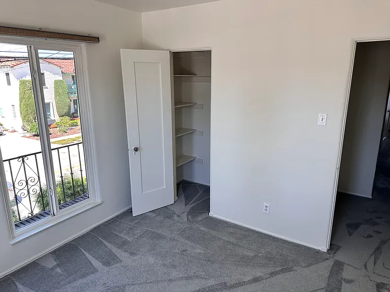 279 Bennett Ave — Photo 29