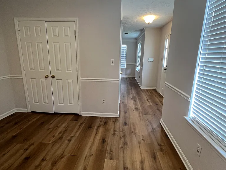 510 Abbotts Hill Ln — Photo 5