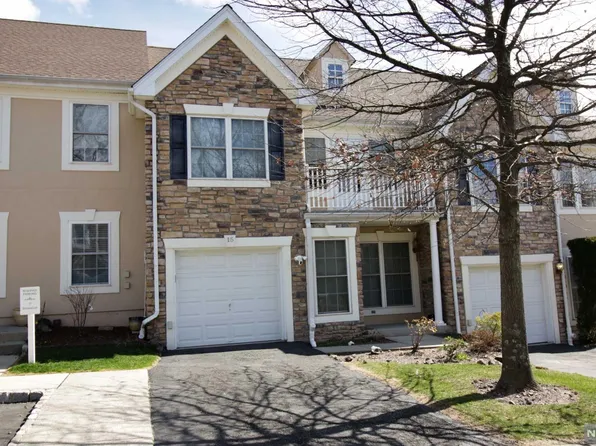 15 Birchwood Ln, North Haledon, NJ 07508