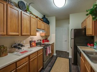 303 Eighty Oak Ave, Mount Pleasant, SC 29464