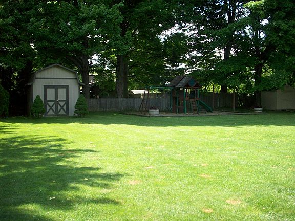 5th image of 3290 Cricket Dr