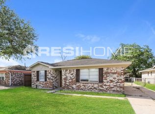 8906 Klondike St, Houston, TX 77075