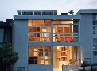 2752 Auburn St, Los Angeles, CA 90039