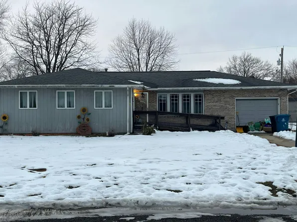 416 Westhaven Dr, Centralia, IL 62801