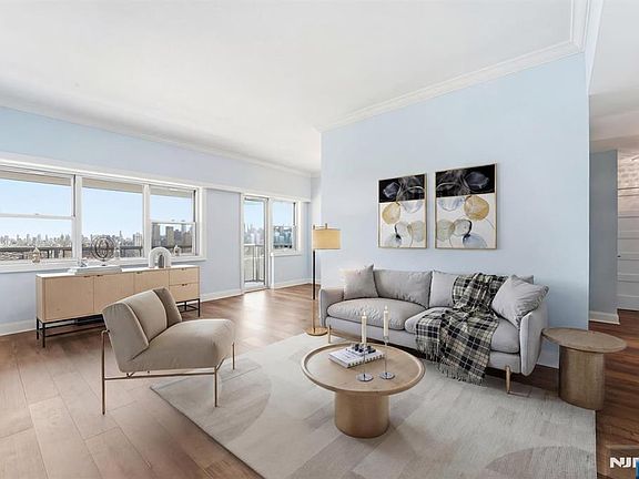2nd image of 6600 Boulevard East #Phc
