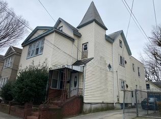 9134 87th St, Woodhaven, NY 11421