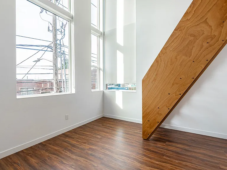 Thomas Street Lofts — Photo 24