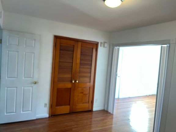 3rd image of 55 Belmont Ave Floor 1
