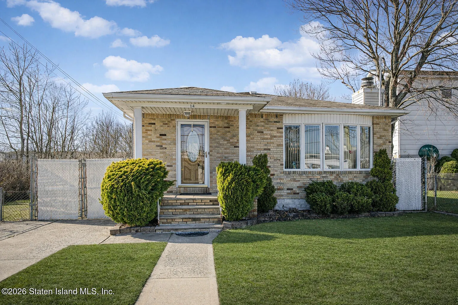14 Montreal Ave photo 1