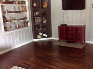 266 E Indiana Ave, Bloomfield, IN 47424