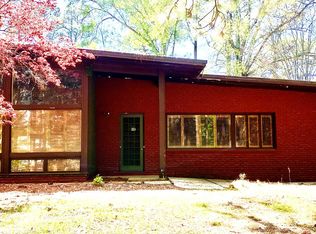 8 Pinecrest Pl, Laurel, MS 39440