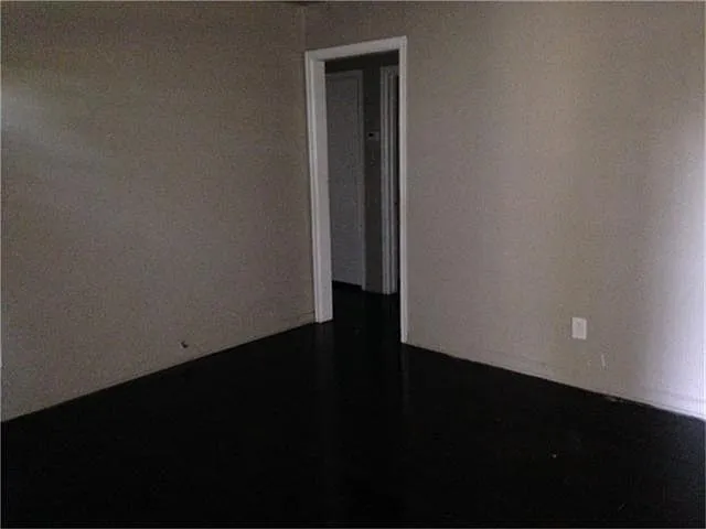 5006 Doulton Dr — Photo 5