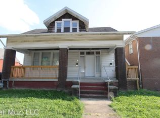 32 W Columbia St, Evansville, IN 47710