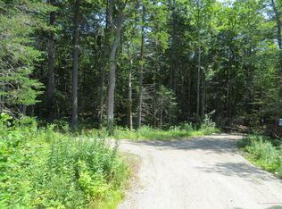 40 Eastwood Ct, Bristol, ME 04539