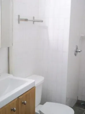 Rented by Walker Malloy & Company Inc | media 31