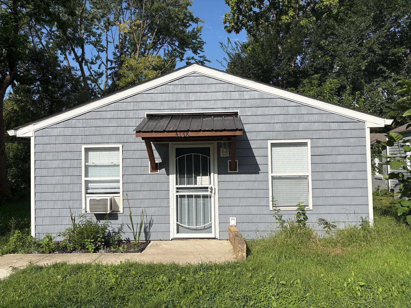 4138 N Edmondson Ave — Photo 4