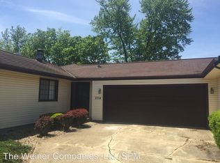 204 Spring Cir, Urbana, IL 61802