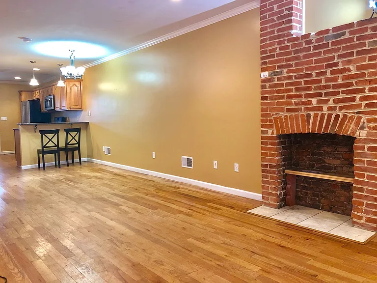 1619 Belt St — Photo 4