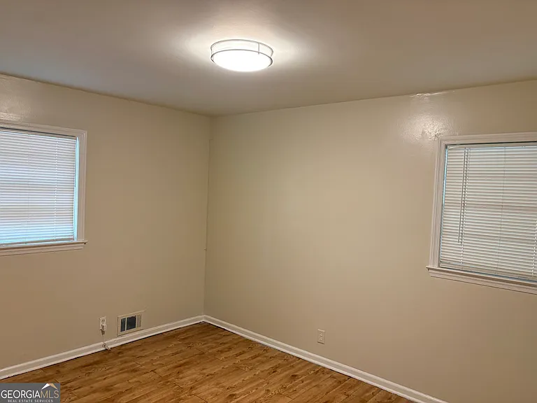 407A Fayetteville Rd — Photo 10
