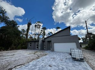 72 Hoffer St, Port Charlotte, FL 33953